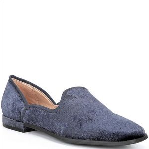 NWT Velvet navy blue stylish loafers. Ships in original packaging.
